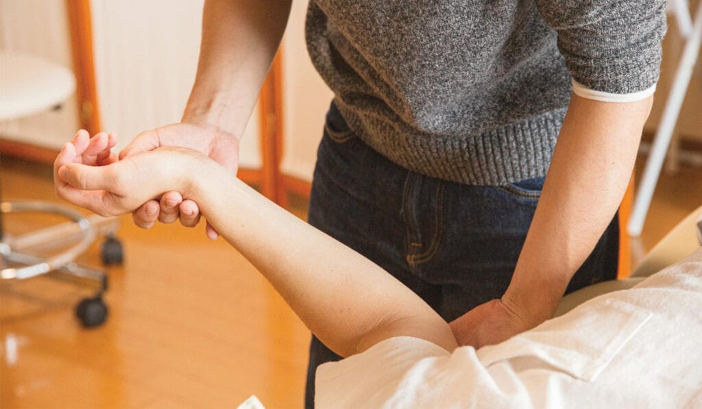 Shoulder Pain Physiotherapy Leicester